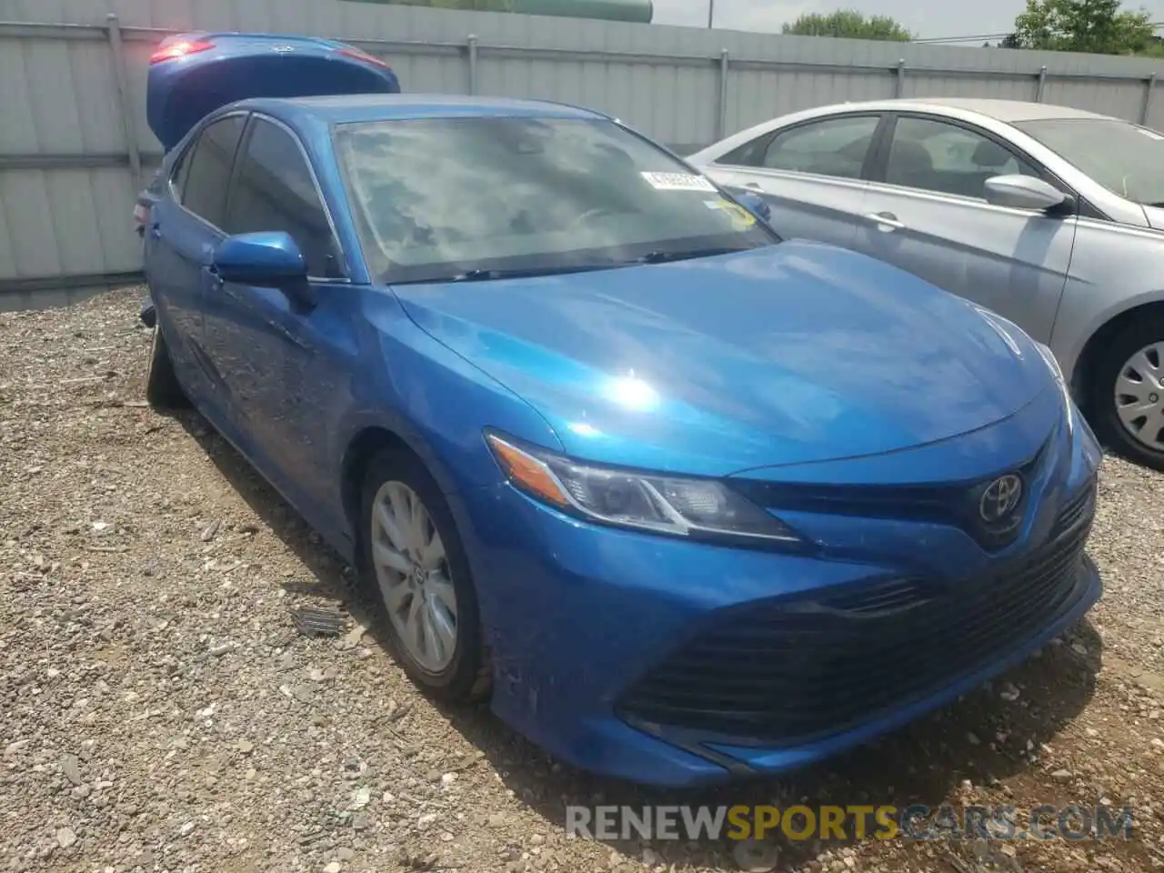 1 Photograph of a damaged car 4T1B11HK3KU237137 TOYOTA CAMRY 2019