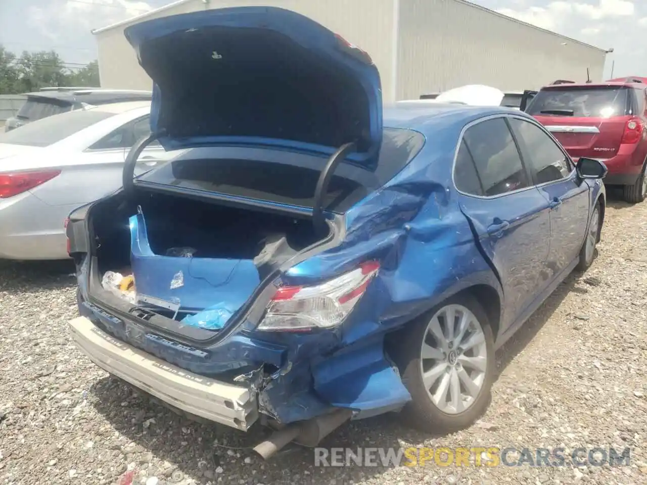 4 Photograph of a damaged car 4T1B11HK3KU237137 TOYOTA CAMRY 2019