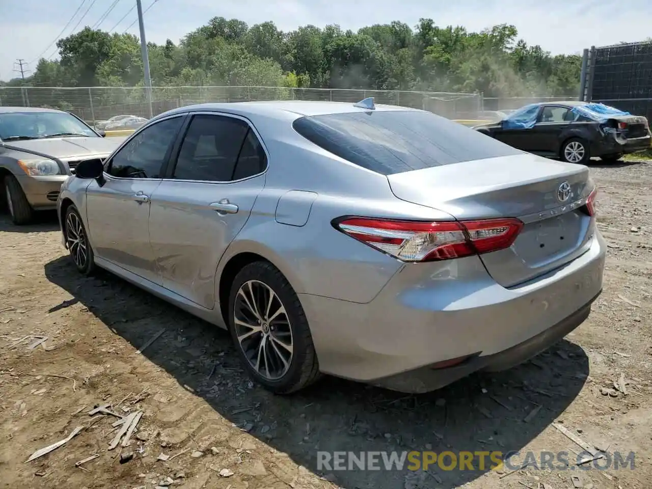 3 Photograph of a damaged car 4T1B11HK3KU237476 TOYOTA CAMRY 2019