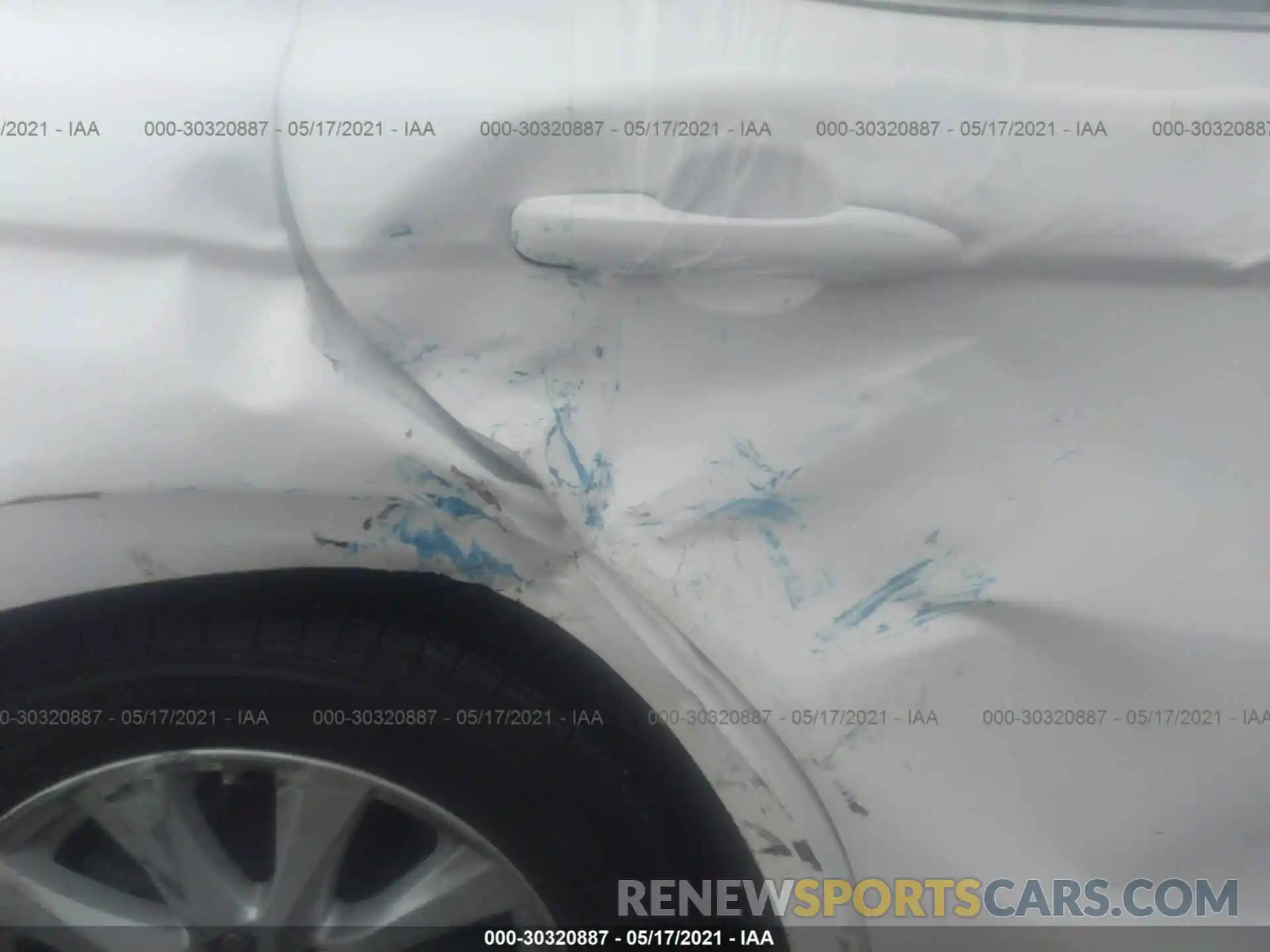 6 Photograph of a damaged car 4T1B11HK3KU237560 TOYOTA CAMRY 2019