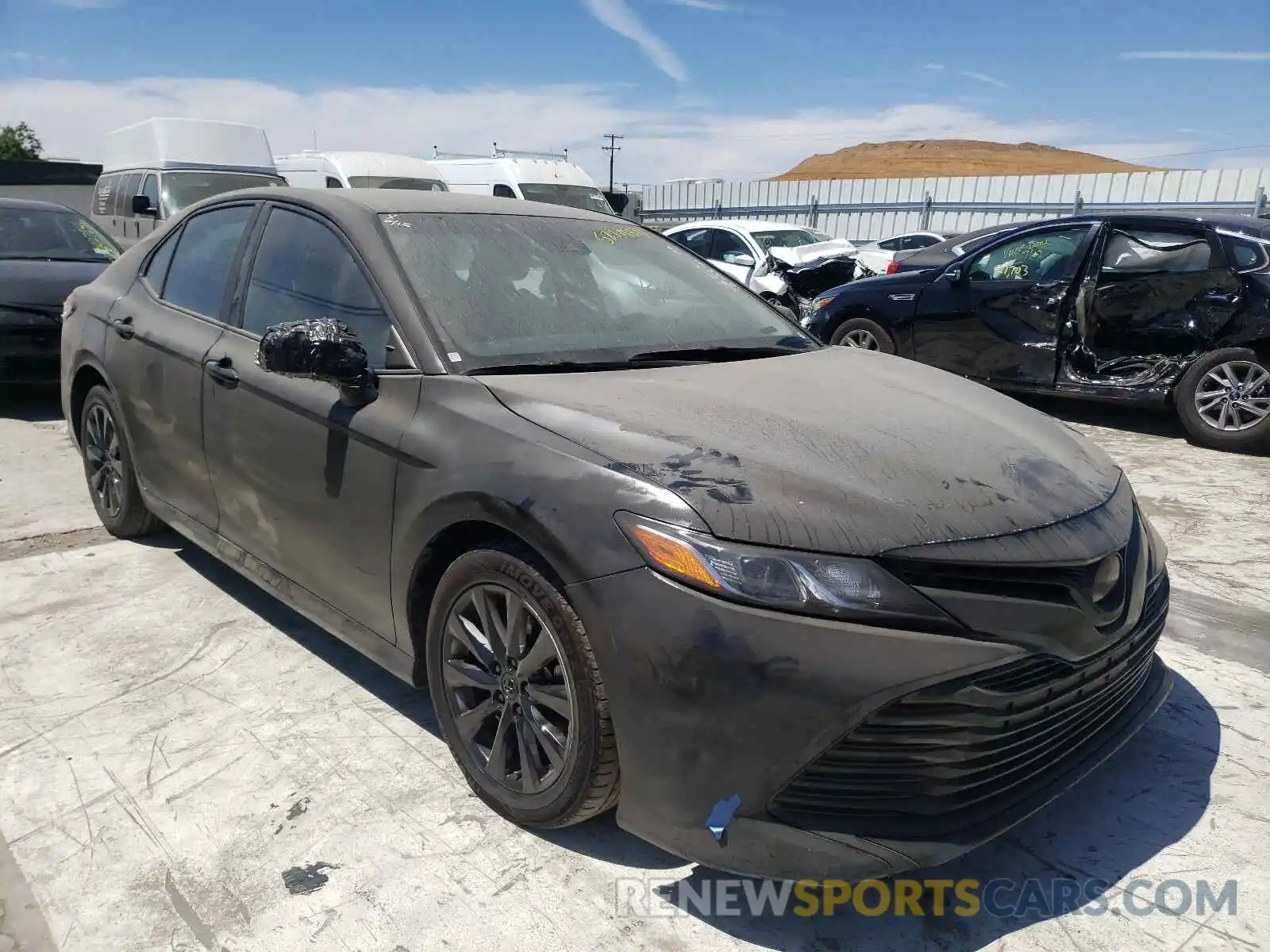 1 Photograph of a damaged car 4T1B11HK3KU237641 TOYOTA CAMRY 2019