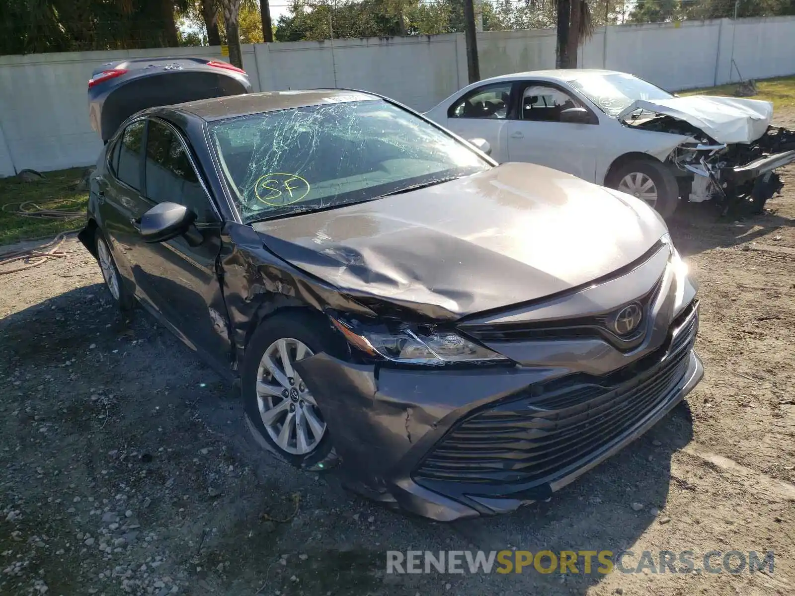 1 Photograph of a damaged car 4T1B11HK3KU237719 TOYOTA CAMRY 2019