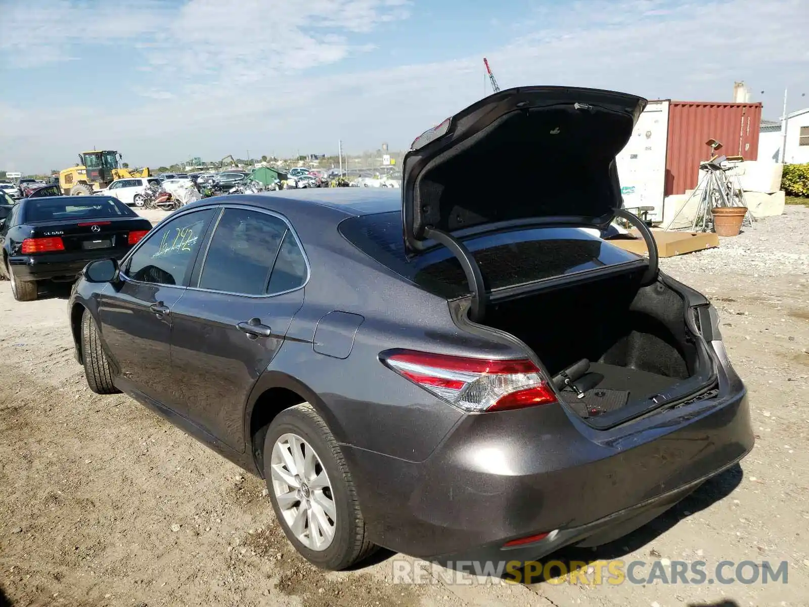 3 Photograph of a damaged car 4T1B11HK3KU237719 TOYOTA CAMRY 2019