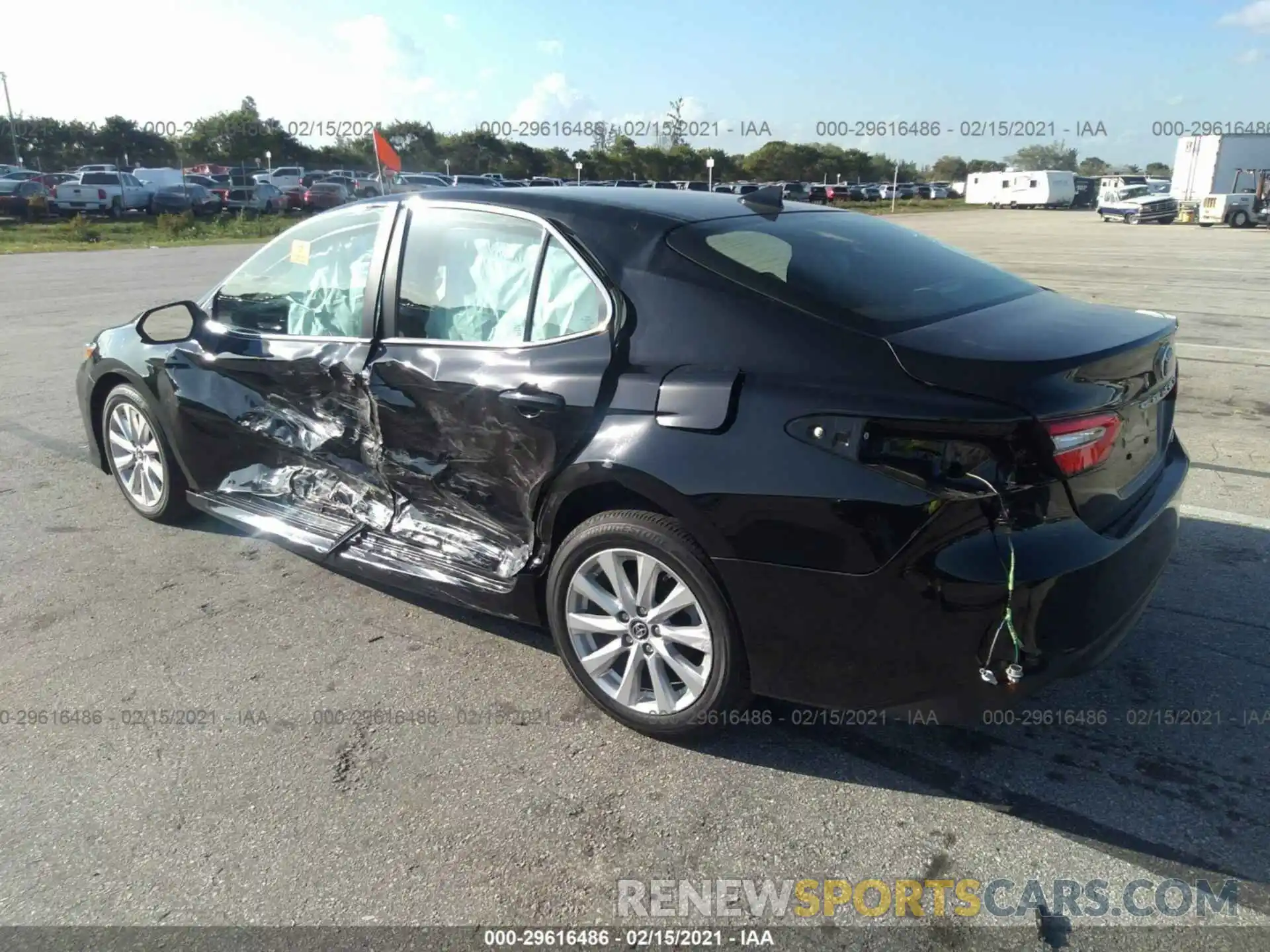 3 Photograph of a damaged car 4T1B11HK3KU238160 TOYOTA CAMRY 2019