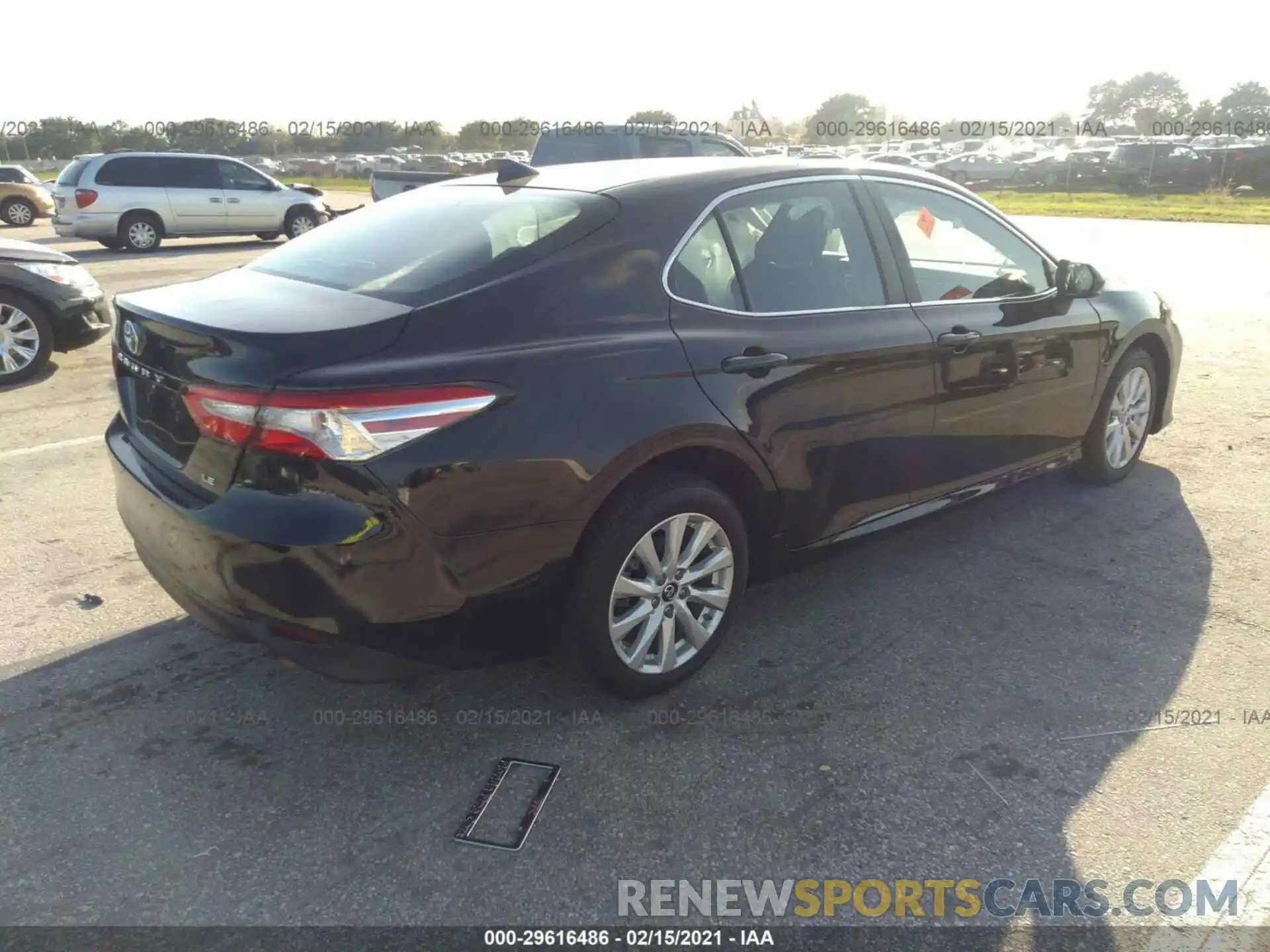 4 Photograph of a damaged car 4T1B11HK3KU238160 TOYOTA CAMRY 2019