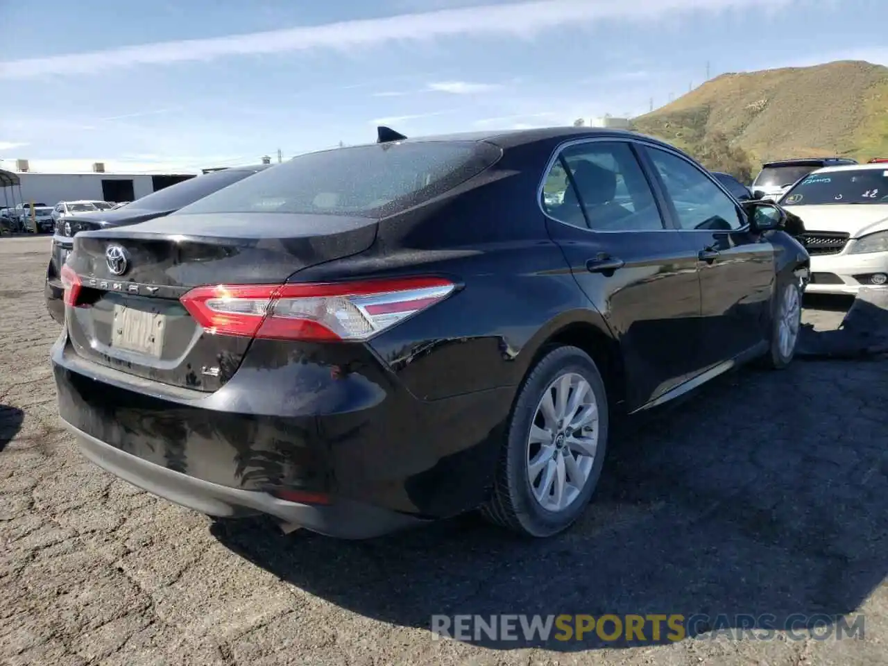 4 Photograph of a damaged car 4T1B11HK3KU238577 TOYOTA CAMRY 2019