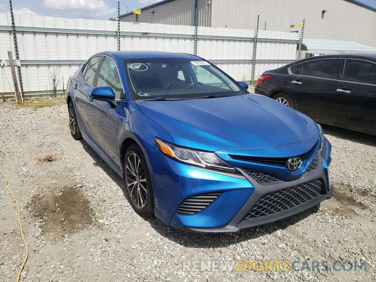 1 Photograph of a damaged car 4T1B11HK3KU240104 TOYOTA CAMRY 2019