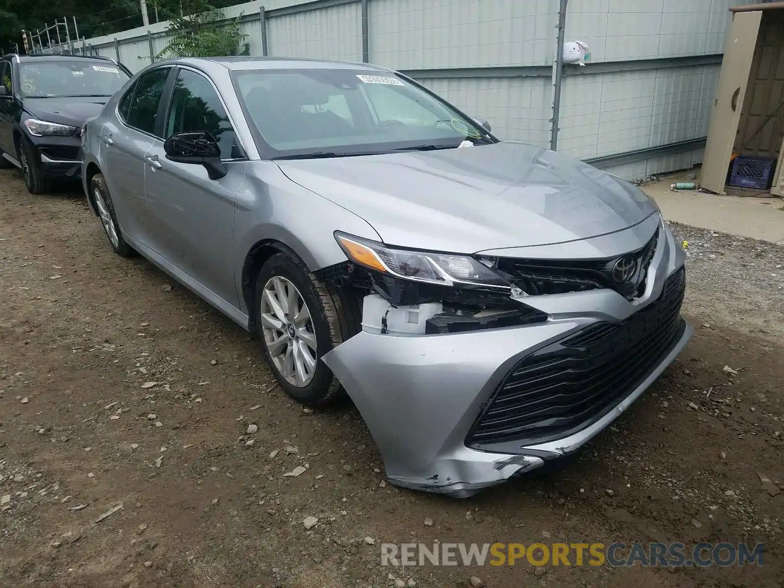 1 Photograph of a damaged car 4T1B11HK3KU240555 TOYOTA CAMRY 2019