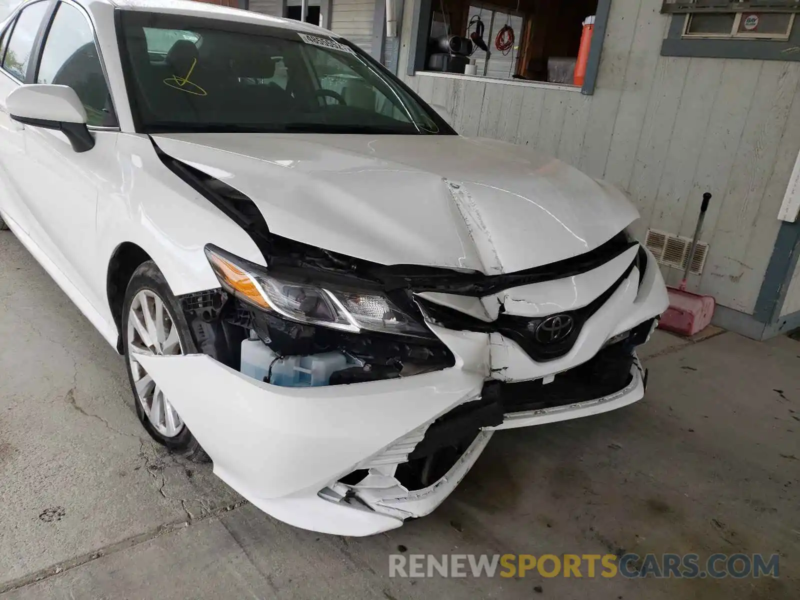 9 Photograph of a damaged car 4T1B11HK3KU241091 TOYOTA CAMRY 2019