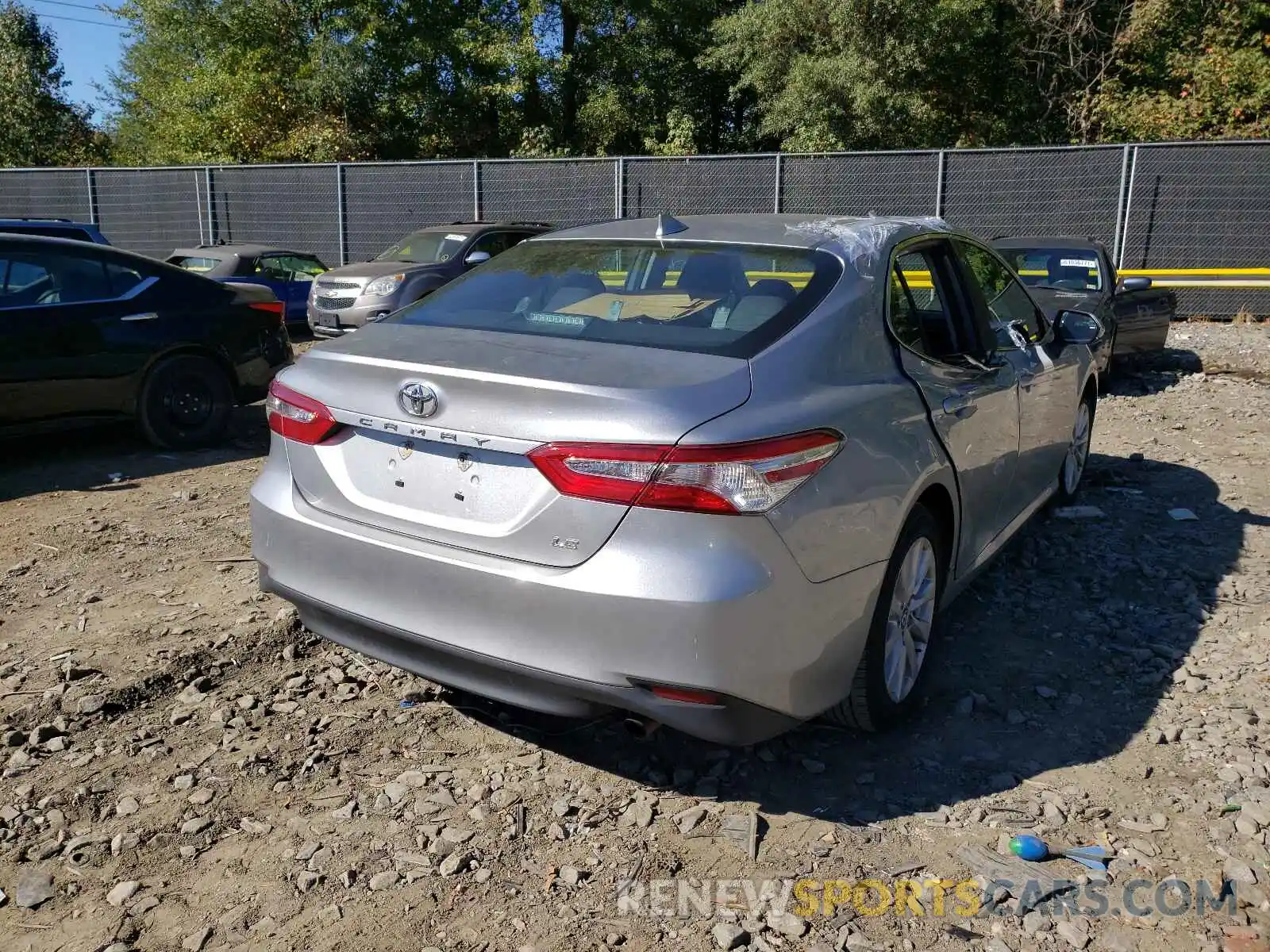 4 Photograph of a damaged car 4T1B11HK3KU241186 TOYOTA CAMRY 2019