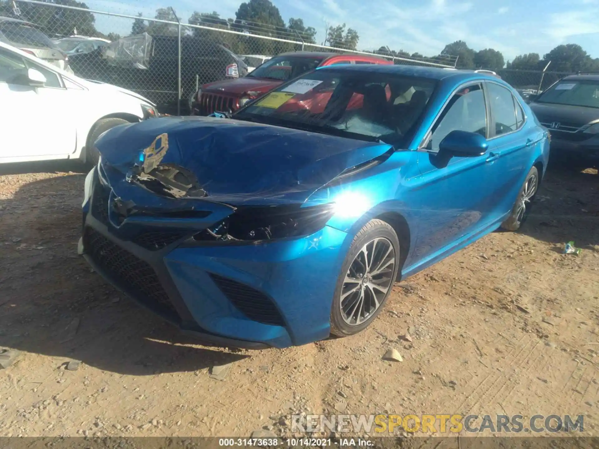 2 Photograph of a damaged car 4T1B11HK3KU242225 TOYOTA CAMRY 2019