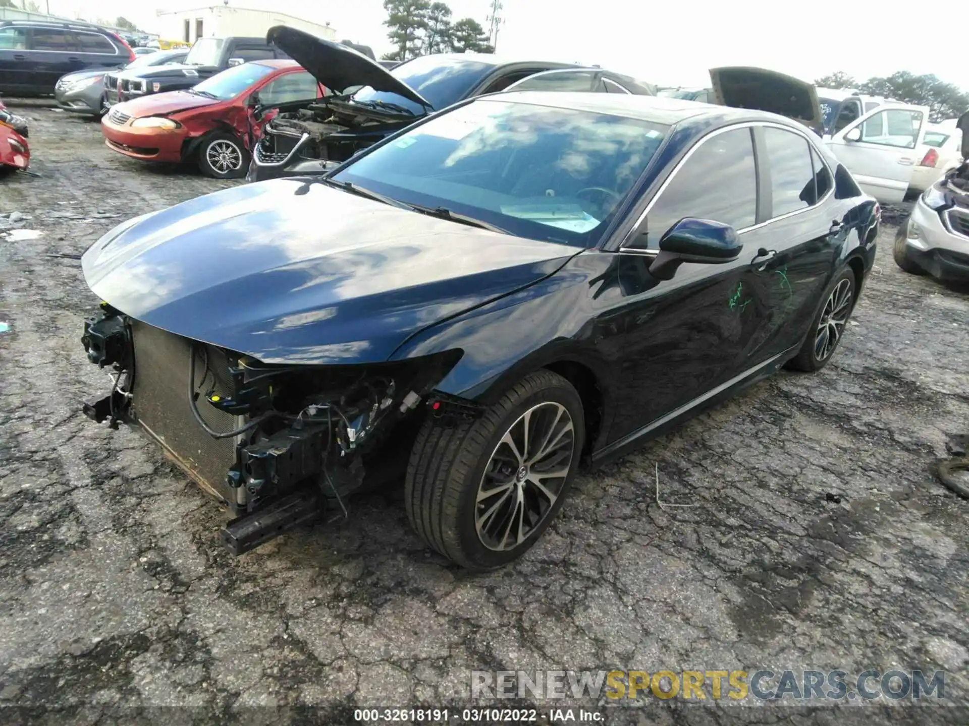 2 Photograph of a damaged car 4T1B11HK3KU242631 TOYOTA CAMRY 2019