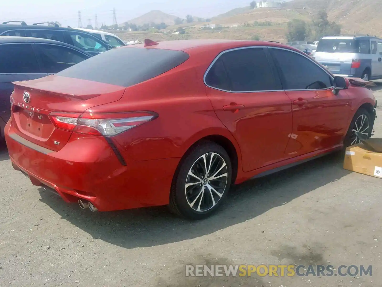 4 Photograph of a damaged car 4T1B11HK3KU242676 TOYOTA CAMRY 2019