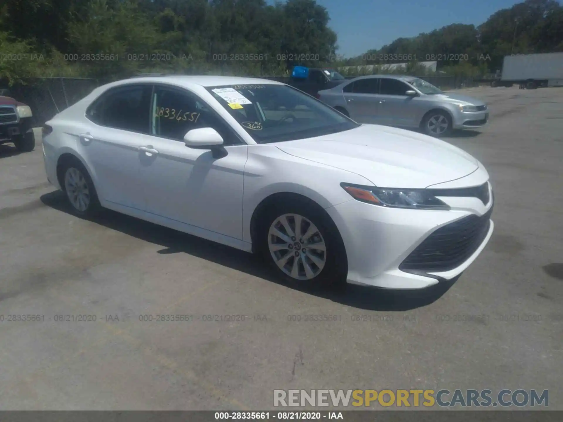 1 Photograph of a damaged car 4T1B11HK3KU242919 TOYOTA CAMRY 2019