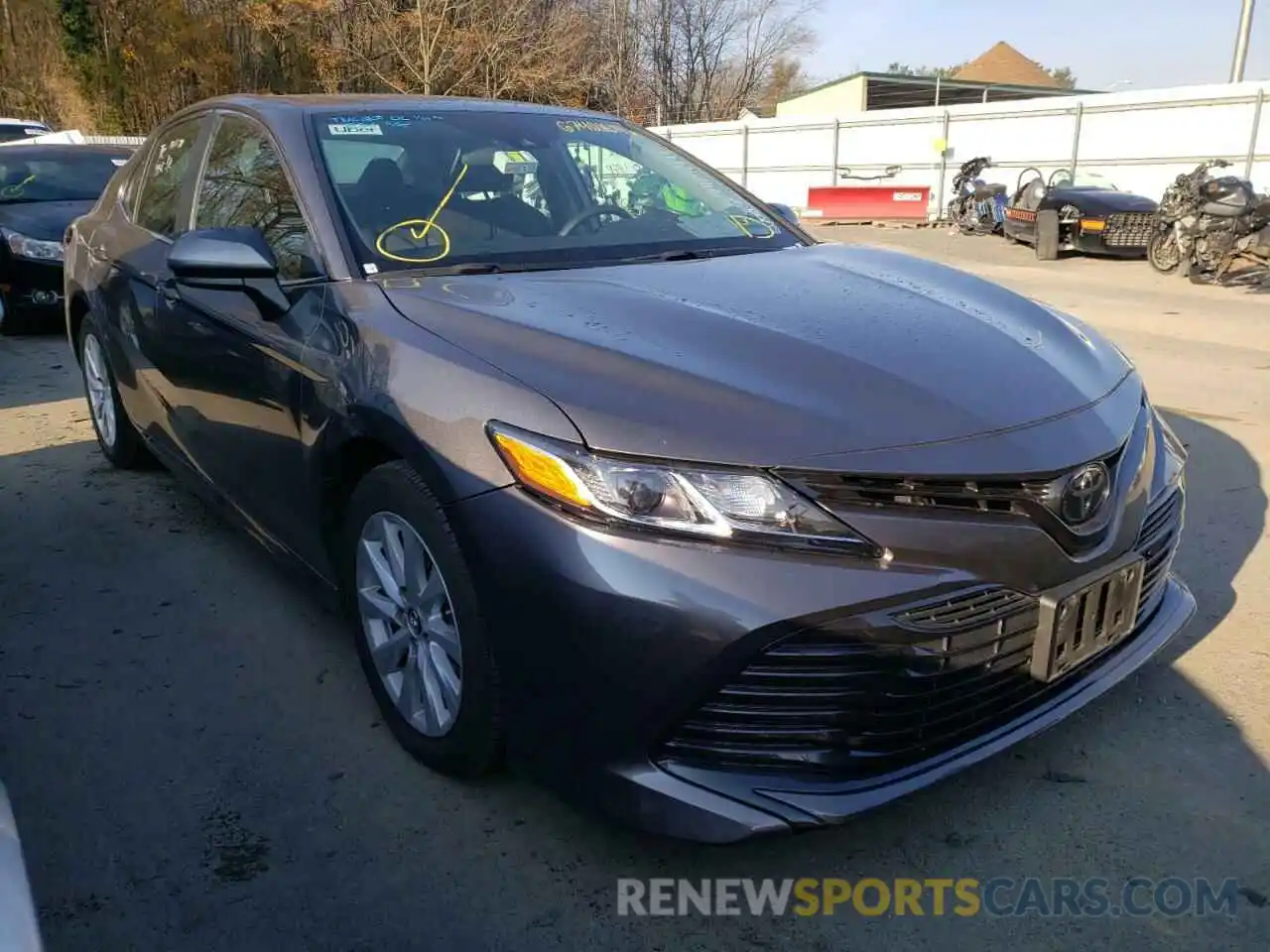 1 Photograph of a damaged car 4T1B11HK3KU243391 TOYOTA CAMRY 2019