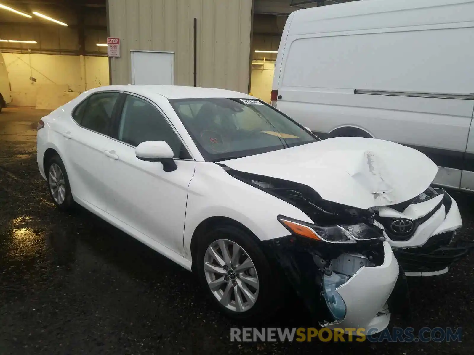 1 Photograph of a damaged car 4T1B11HK3KU243651 TOYOTA CAMRY 2019