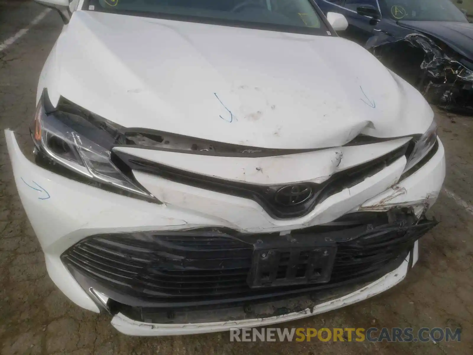 9 Photograph of a damaged car 4T1B11HK3KU243813 TOYOTA CAMRY 2019