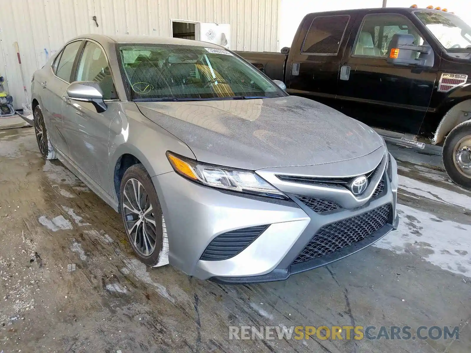 1 Photograph of a damaged car 4T1B11HK3KU244735 TOYOTA CAMRY 2019