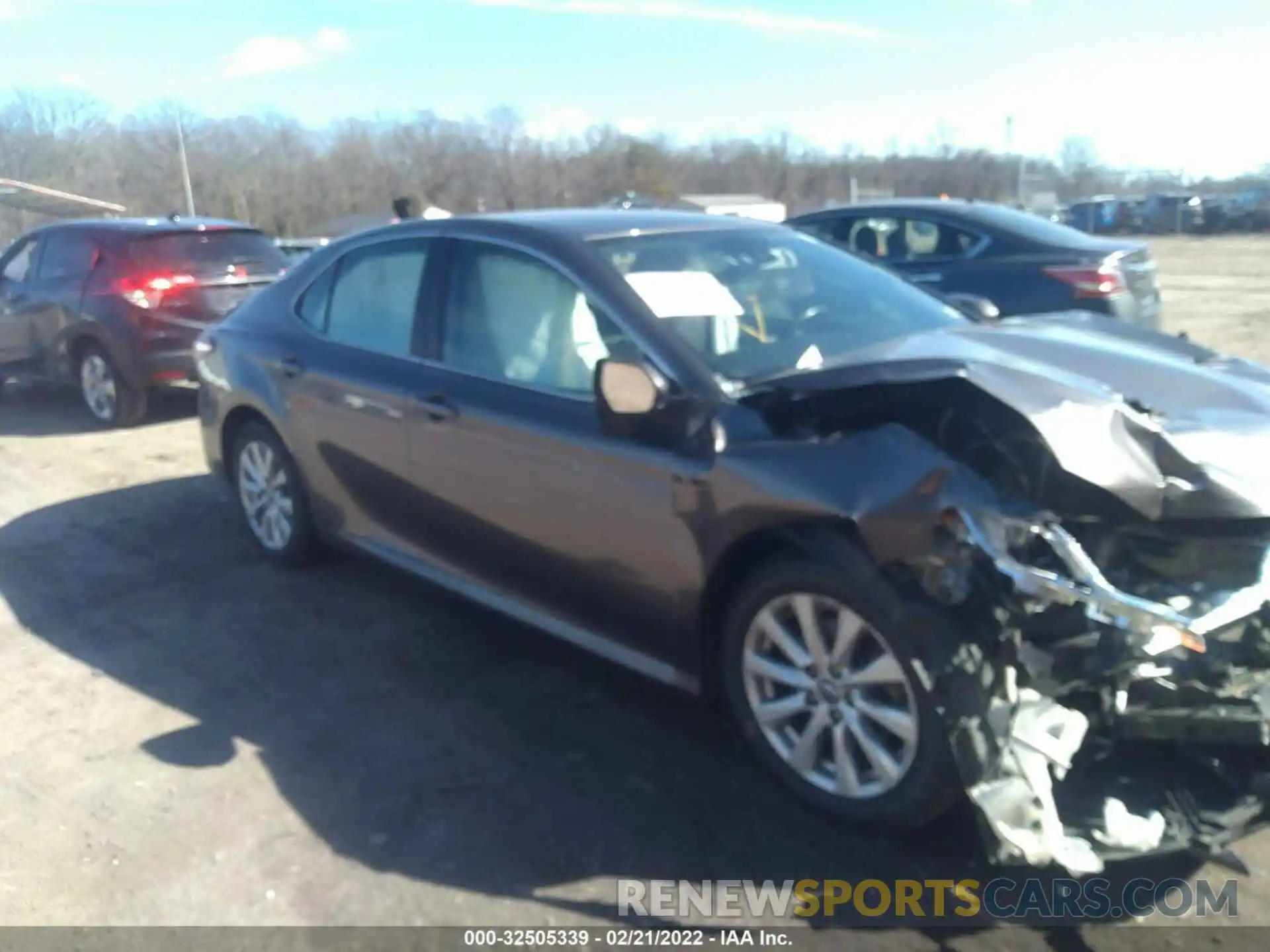 1 Photograph of a damaged car 4T1B11HK3KU246906 TOYOTA CAMRY 2019