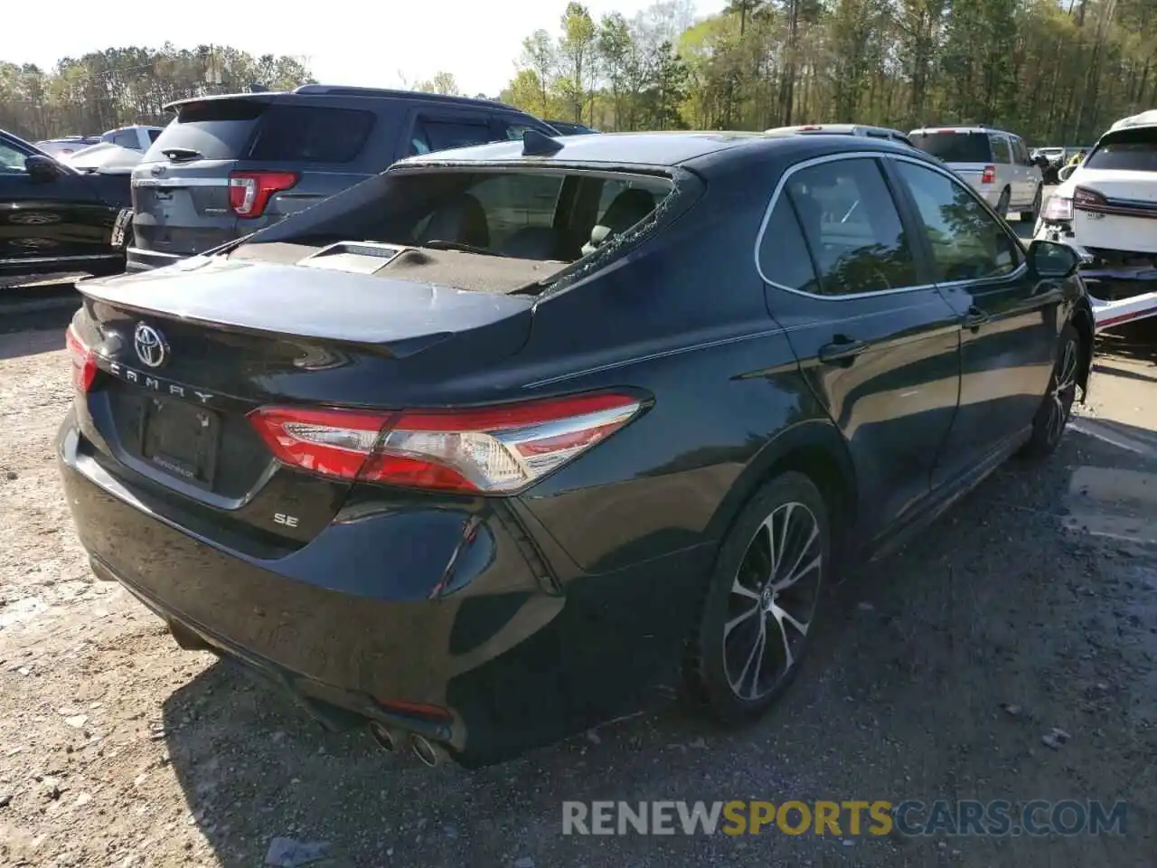 4 Photograph of a damaged car 4T1B11HK3KU247179 TOYOTA CAMRY 2019