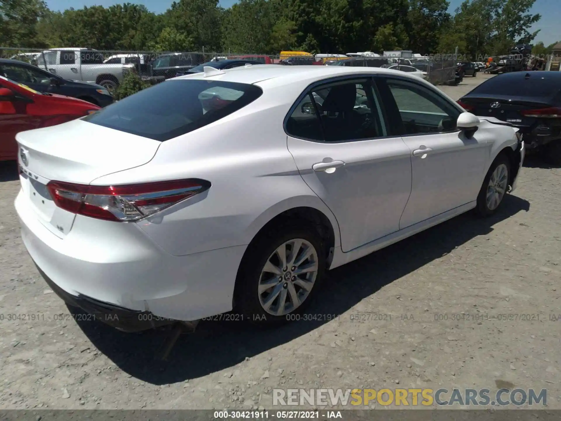 4 Photograph of a damaged car 4T1B11HK3KU247506 TOYOTA CAMRY 2019