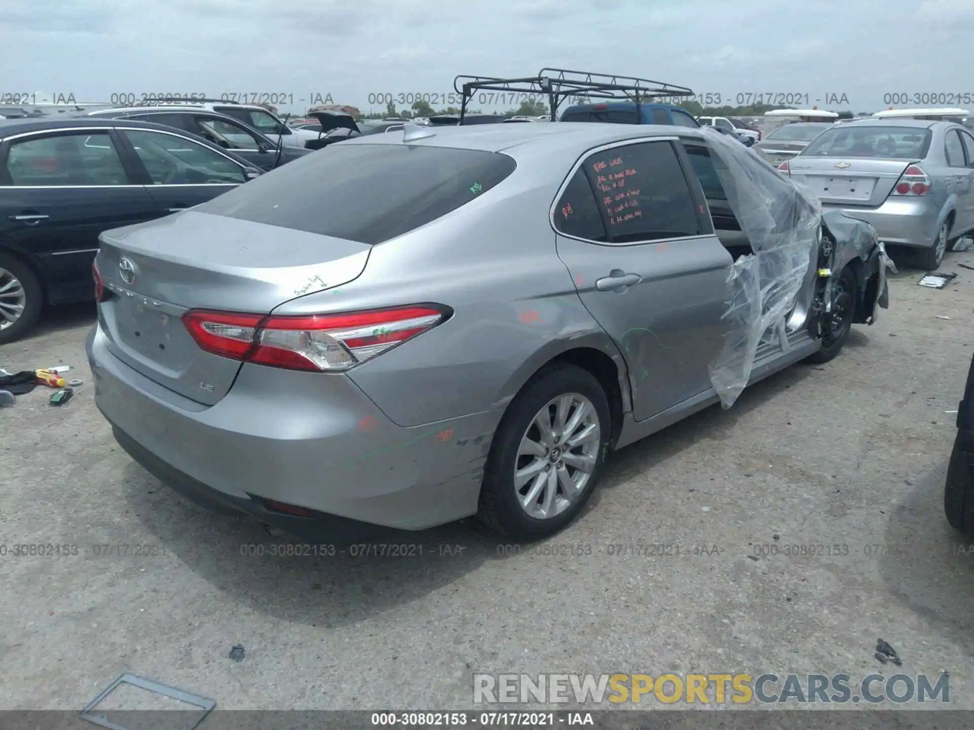 4 Photograph of a damaged car 4T1B11HK3KU248462 TOYOTA CAMRY 2019