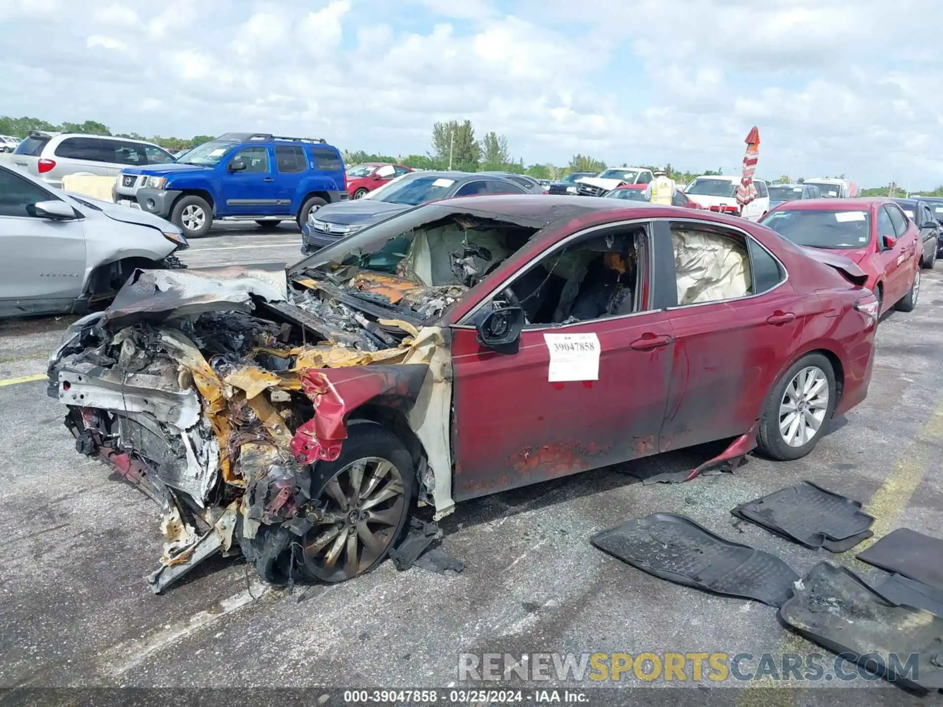 2 Photograph of a damaged car 4T1B11HK3KU249935 TOYOTA CAMRY 2019
