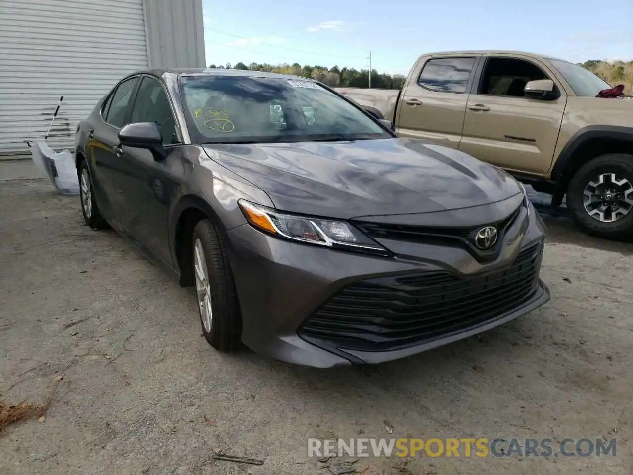 1 Photograph of a damaged car 4T1B11HK3KU251605 TOYOTA CAMRY 2019