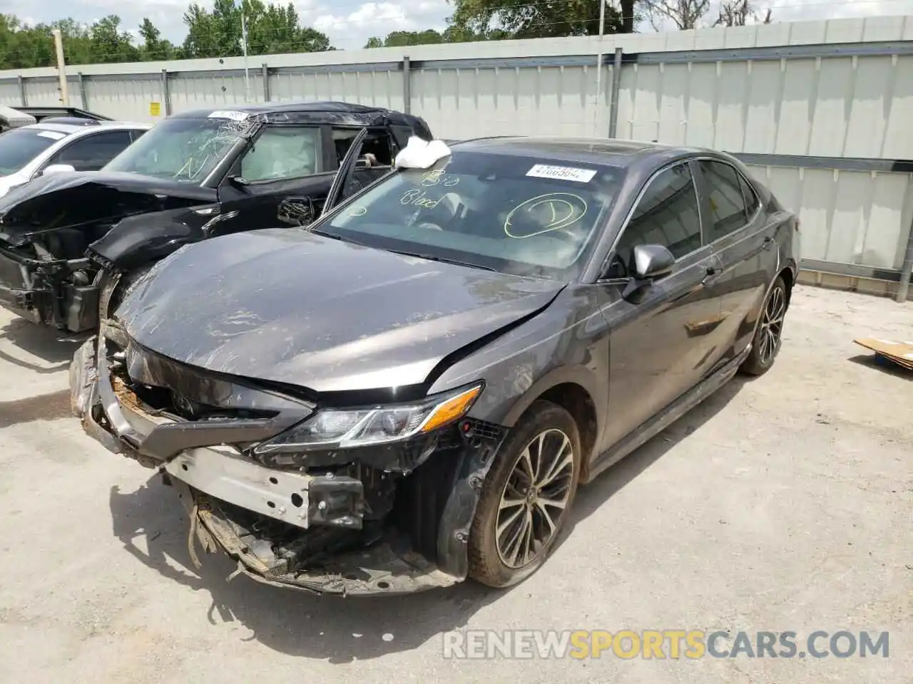 2 Photograph of a damaged car 4T1B11HK3KU252382 TOYOTA CAMRY 2019