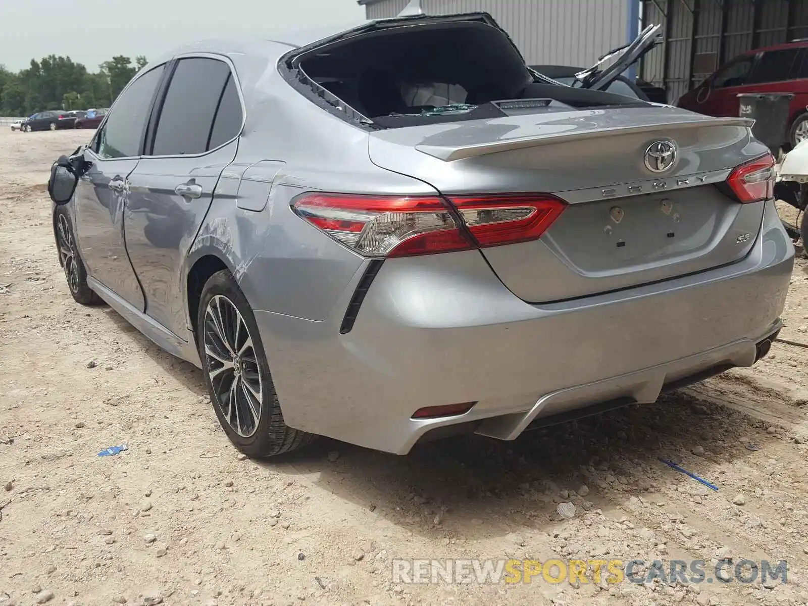 3 Photograph of a damaged car 4T1B11HK3KU255783 TOYOTA CAMRY 2019