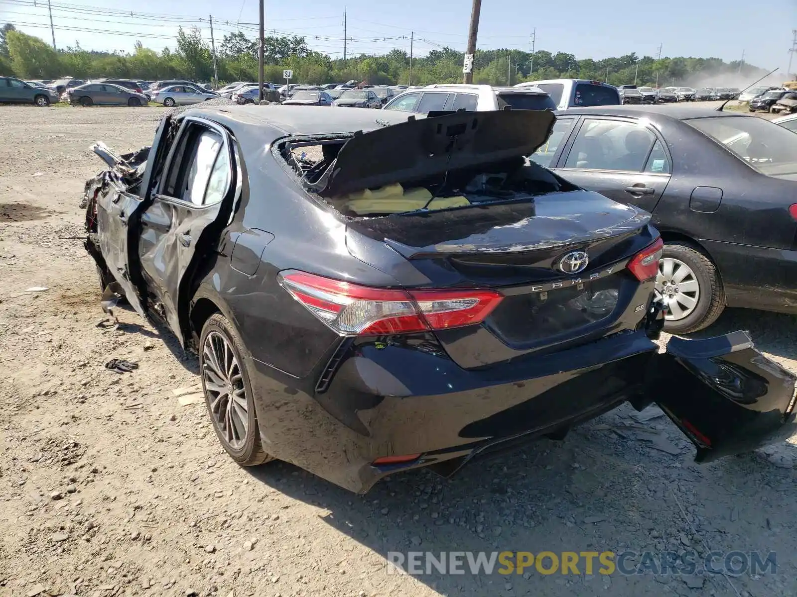 3 Photograph of a damaged car 4T1B11HK3KU256089 TOYOTA CAMRY 2019