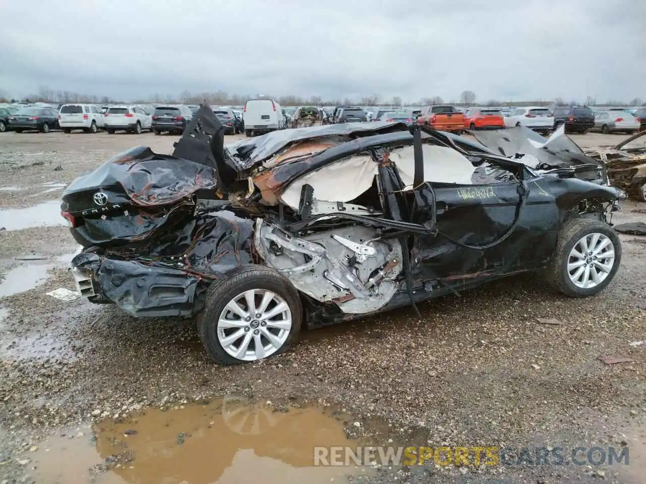 9 Photograph of a damaged car 4T1B11HK3KU256691 TOYOTA CAMRY 2019