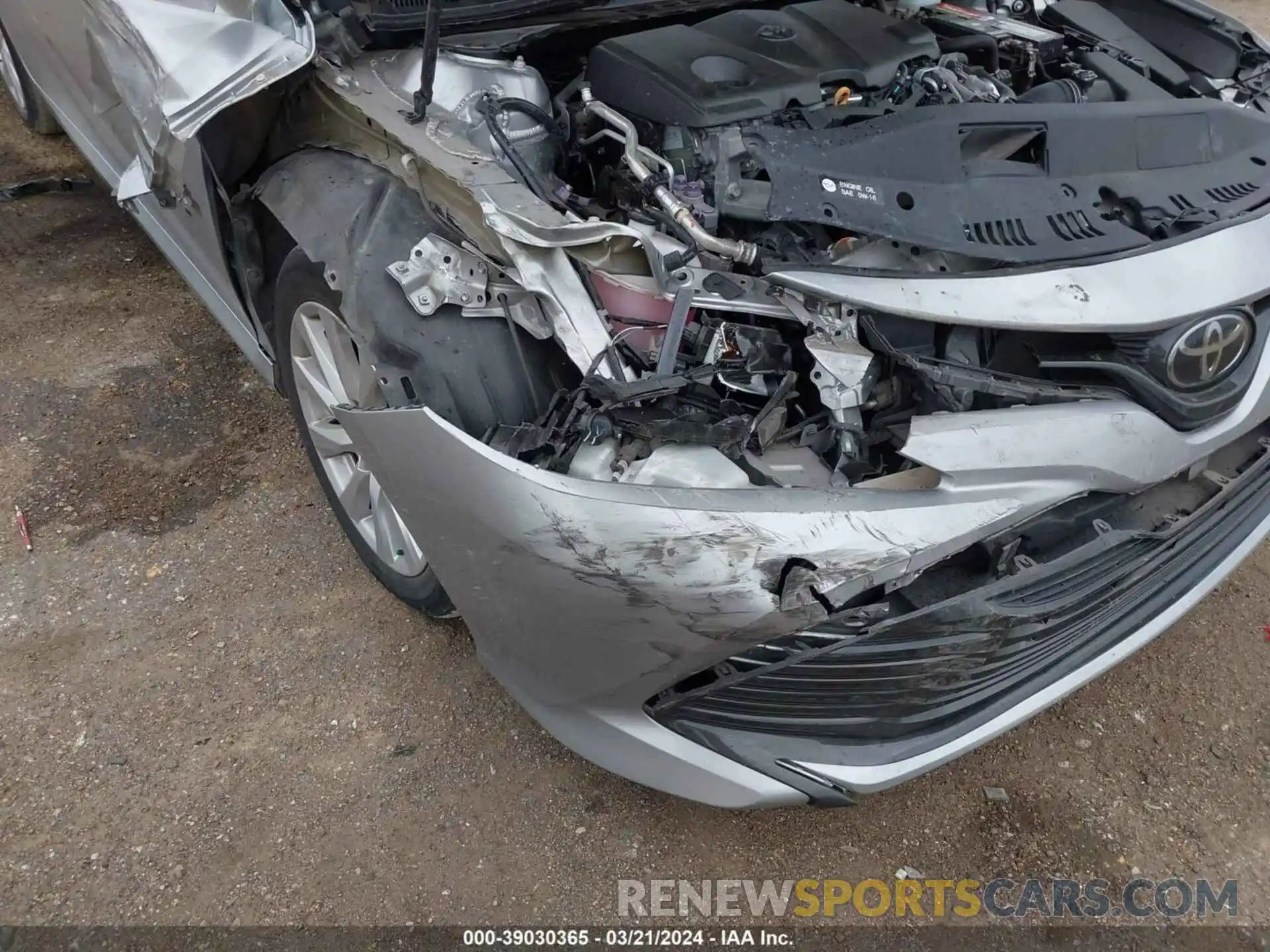 6 Photograph of a damaged car 4T1B11HK3KU257310 TOYOTA CAMRY 2019