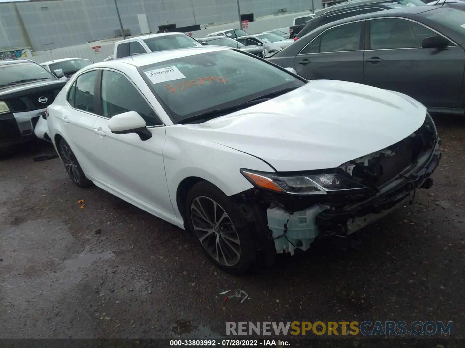 1 Photograph of a damaged car 4T1B11HK3KU258215 TOYOTA CAMRY 2019