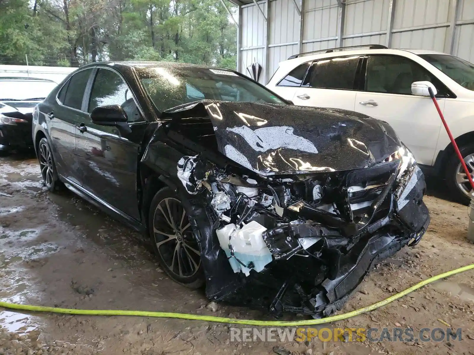 1 Photograph of a damaged car 4T1B11HK3KU258697 TOYOTA CAMRY 2019