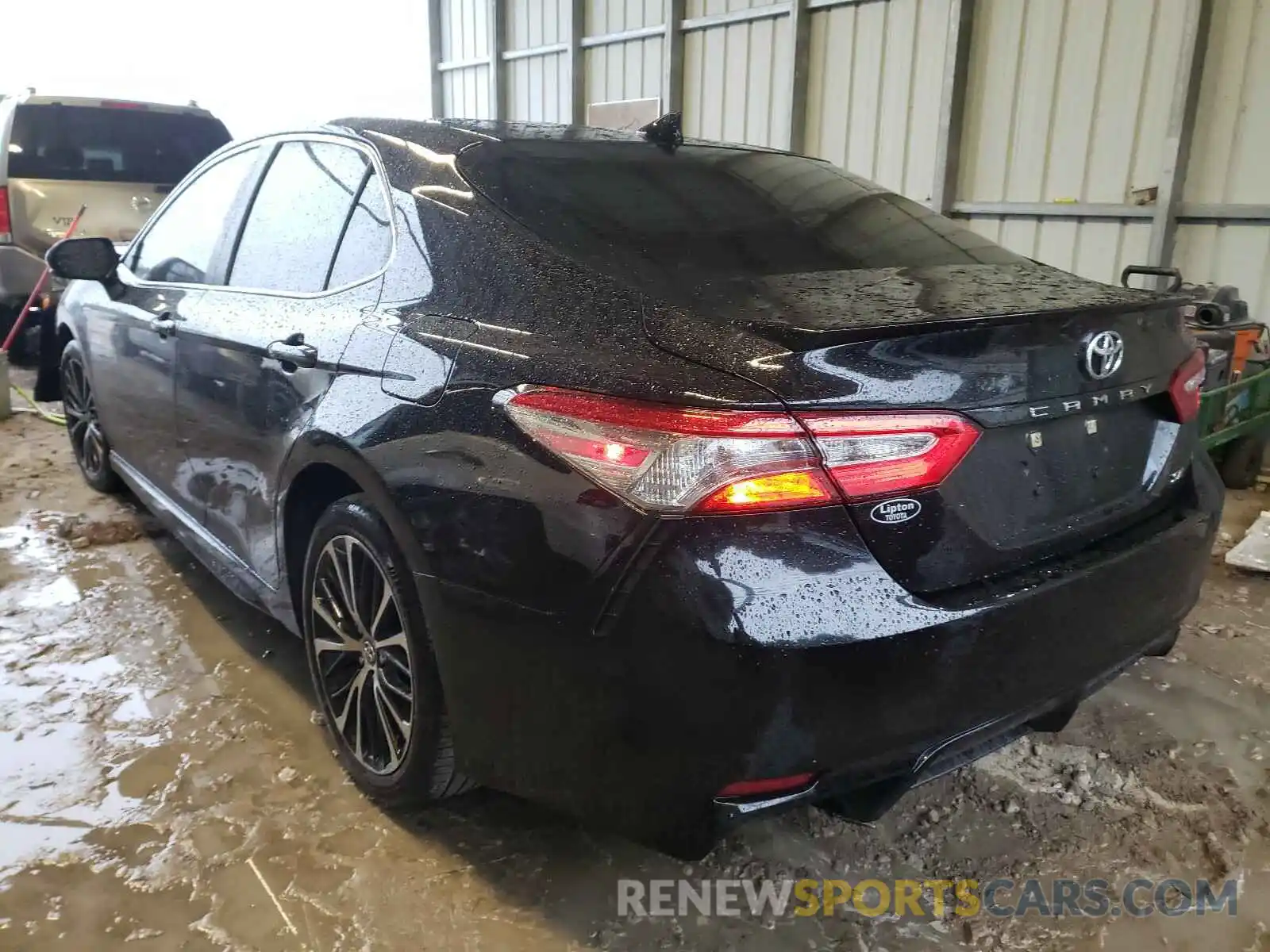 3 Photograph of a damaged car 4T1B11HK3KU258697 TOYOTA CAMRY 2019