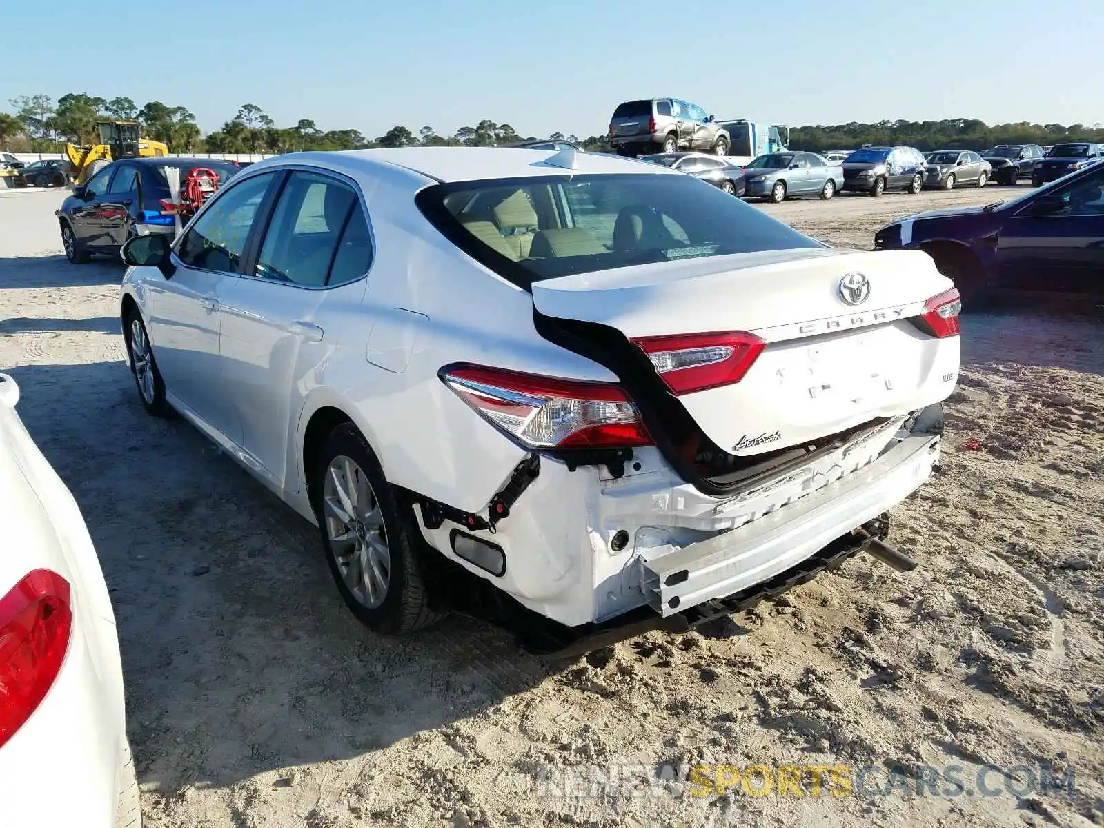 3 Photograph of a damaged car 4T1B11HK3KU259221 TOYOTA CAMRY 2019
