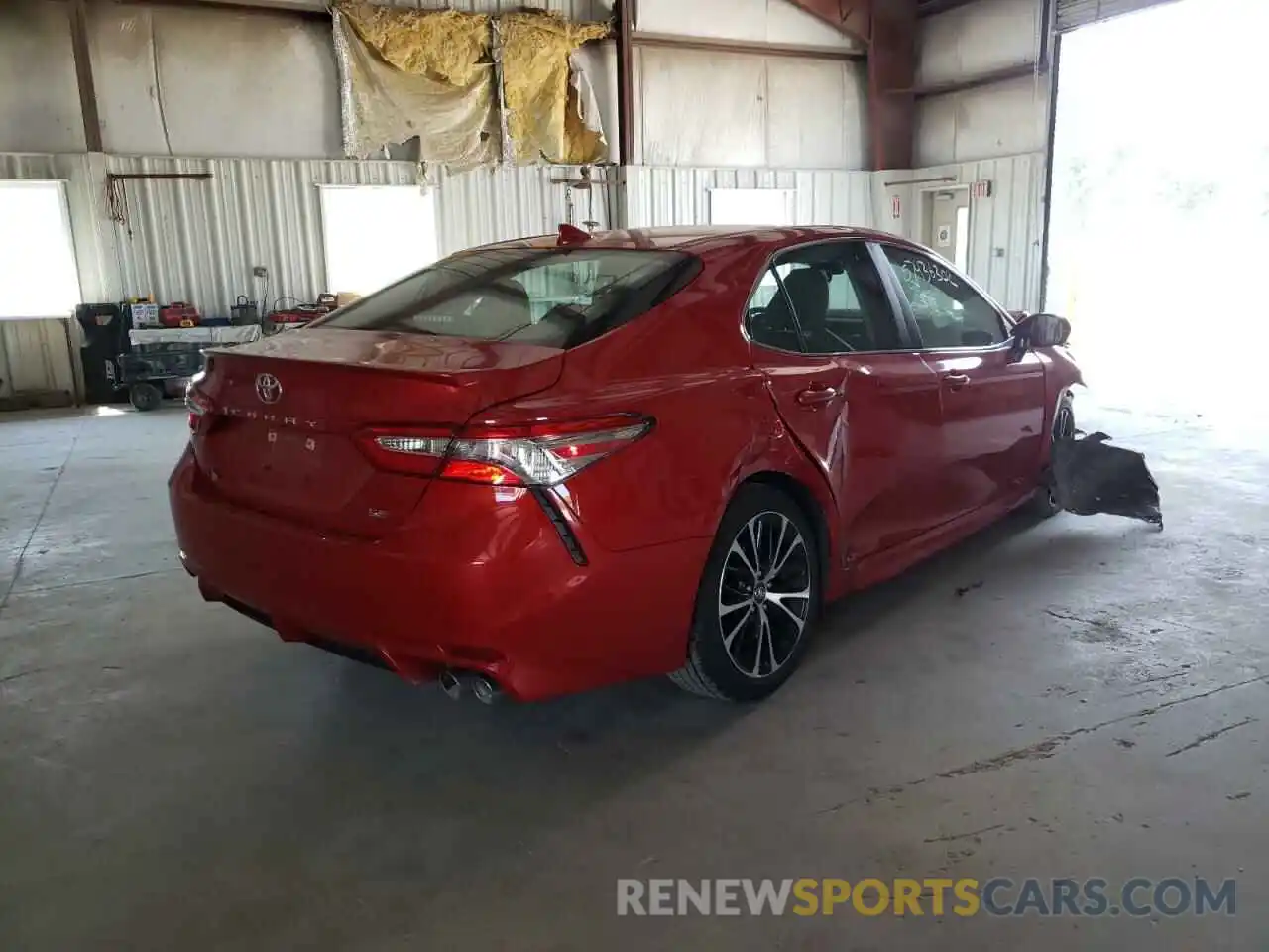 4 Photograph of a damaged car 4T1B11HK3KU259882 TOYOTA CAMRY 2019