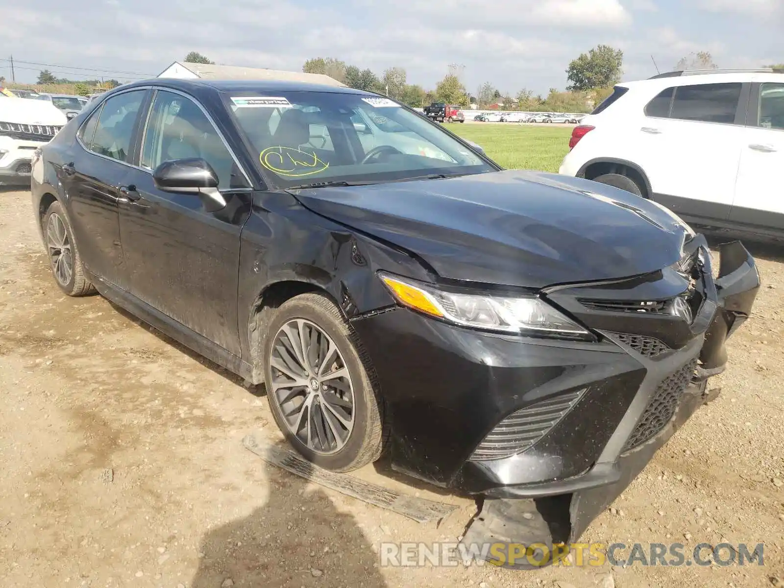 1 Photograph of a damaged car 4T1B11HK3KU260109 TOYOTA CAMRY 2019