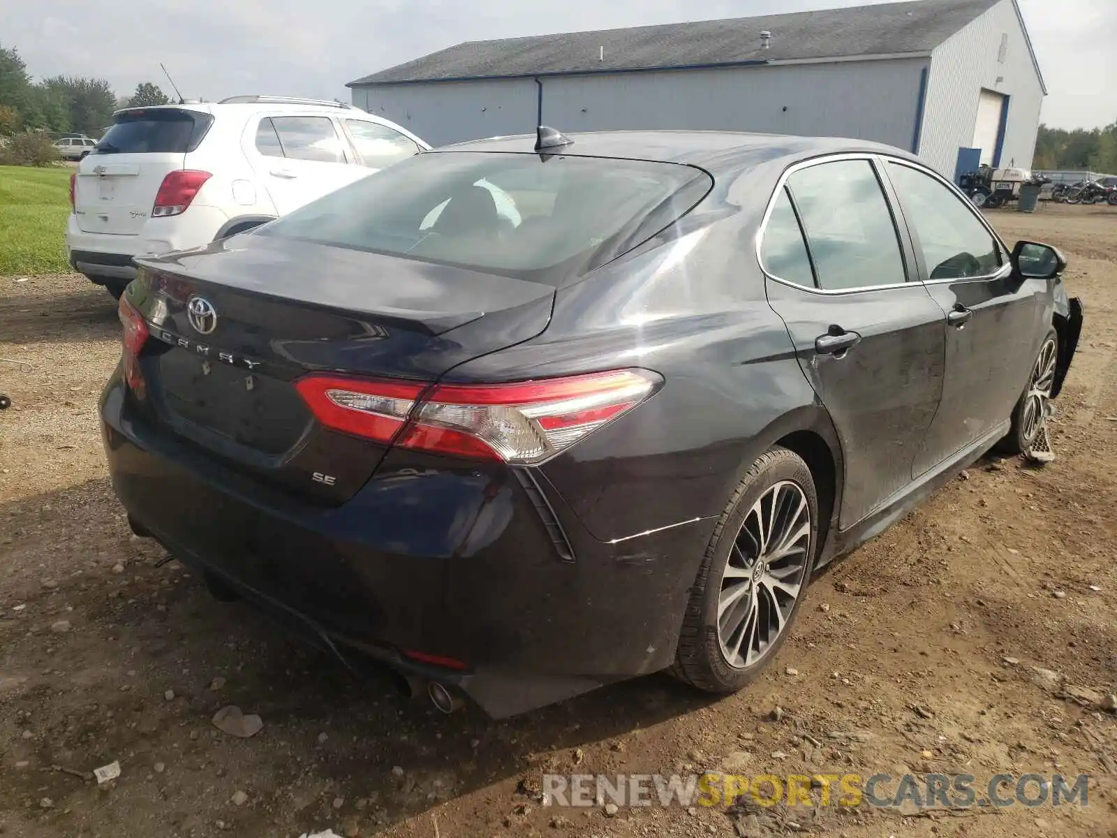 4 Photograph of a damaged car 4T1B11HK3KU260109 TOYOTA CAMRY 2019