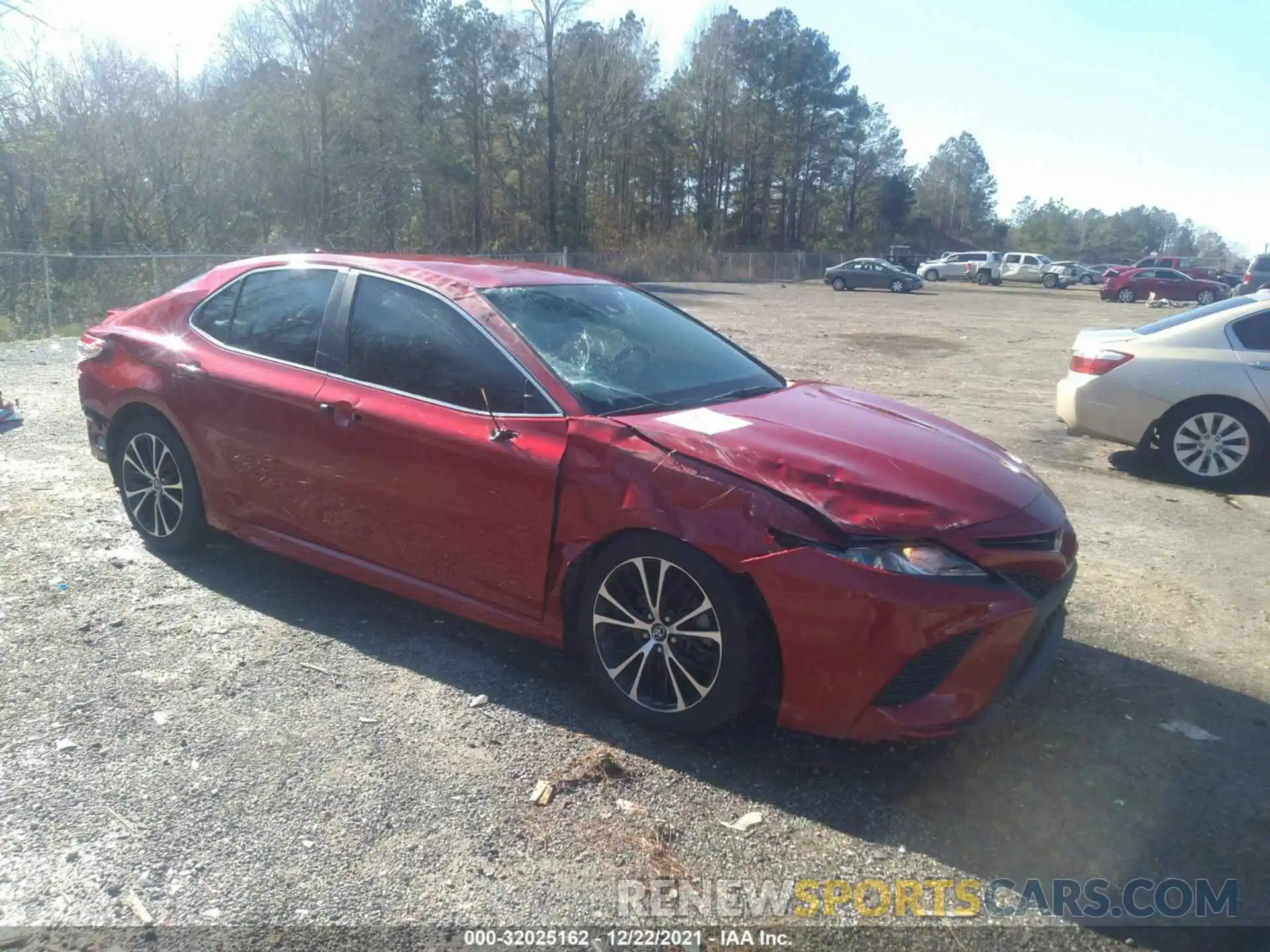 1 Photograph of a damaged car 4T1B11HK3KU260546 TOYOTA CAMRY 2019