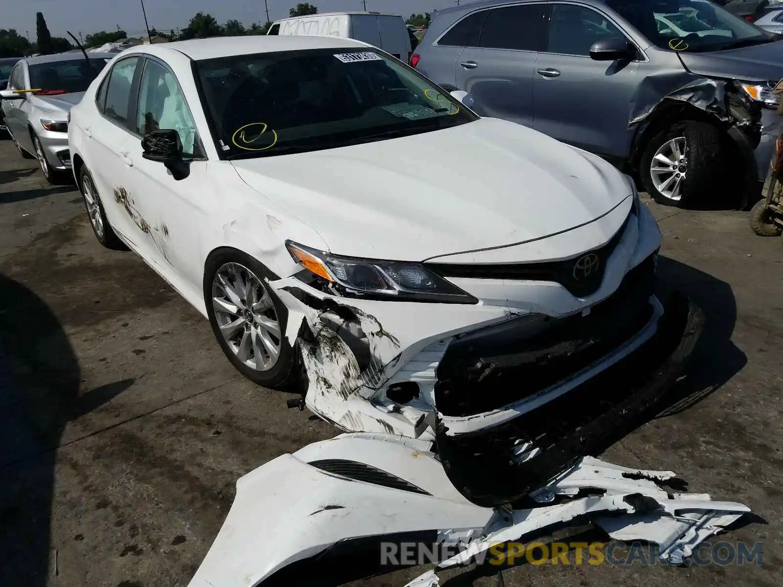 1 Photograph of a damaged car 4T1B11HK3KU266704 TOYOTA CAMRY 2019