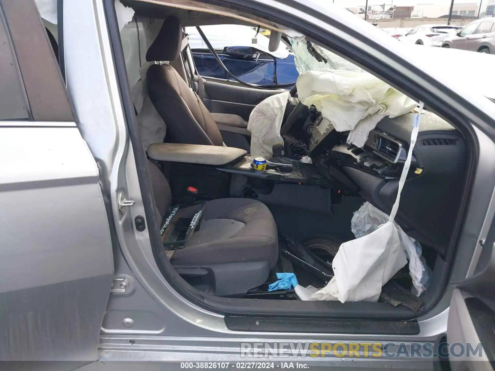 5 Photograph of a damaged car 4T1B11HK3KU267058 TOYOTA CAMRY 2019