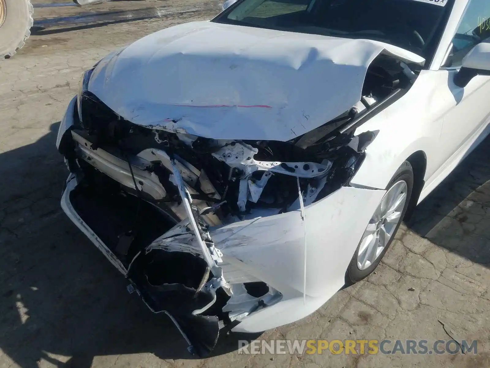 9 Photograph of a damaged car 4T1B11HK3KU267562 TOYOTA CAMRY 2019