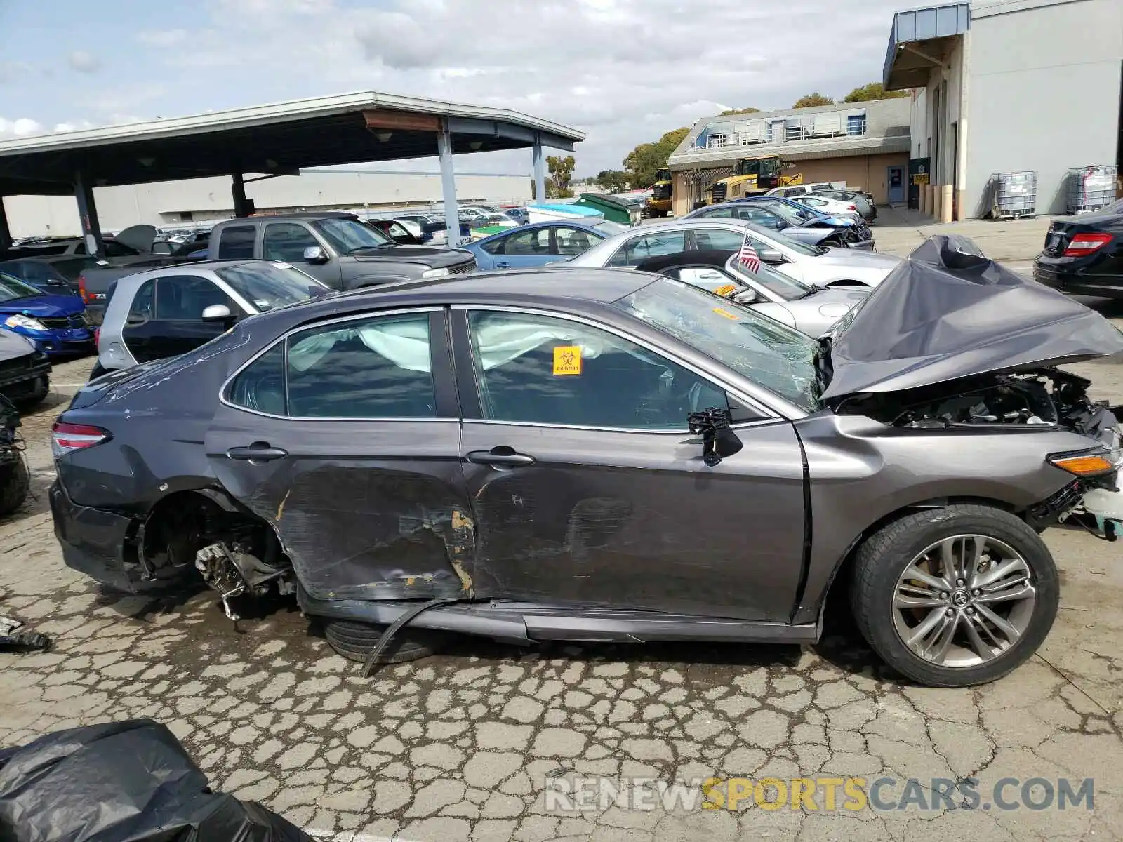 9 Фотография поврежденного автомобиля 4T1B11HK3KU268498 TOYOTA CAMRY 2019