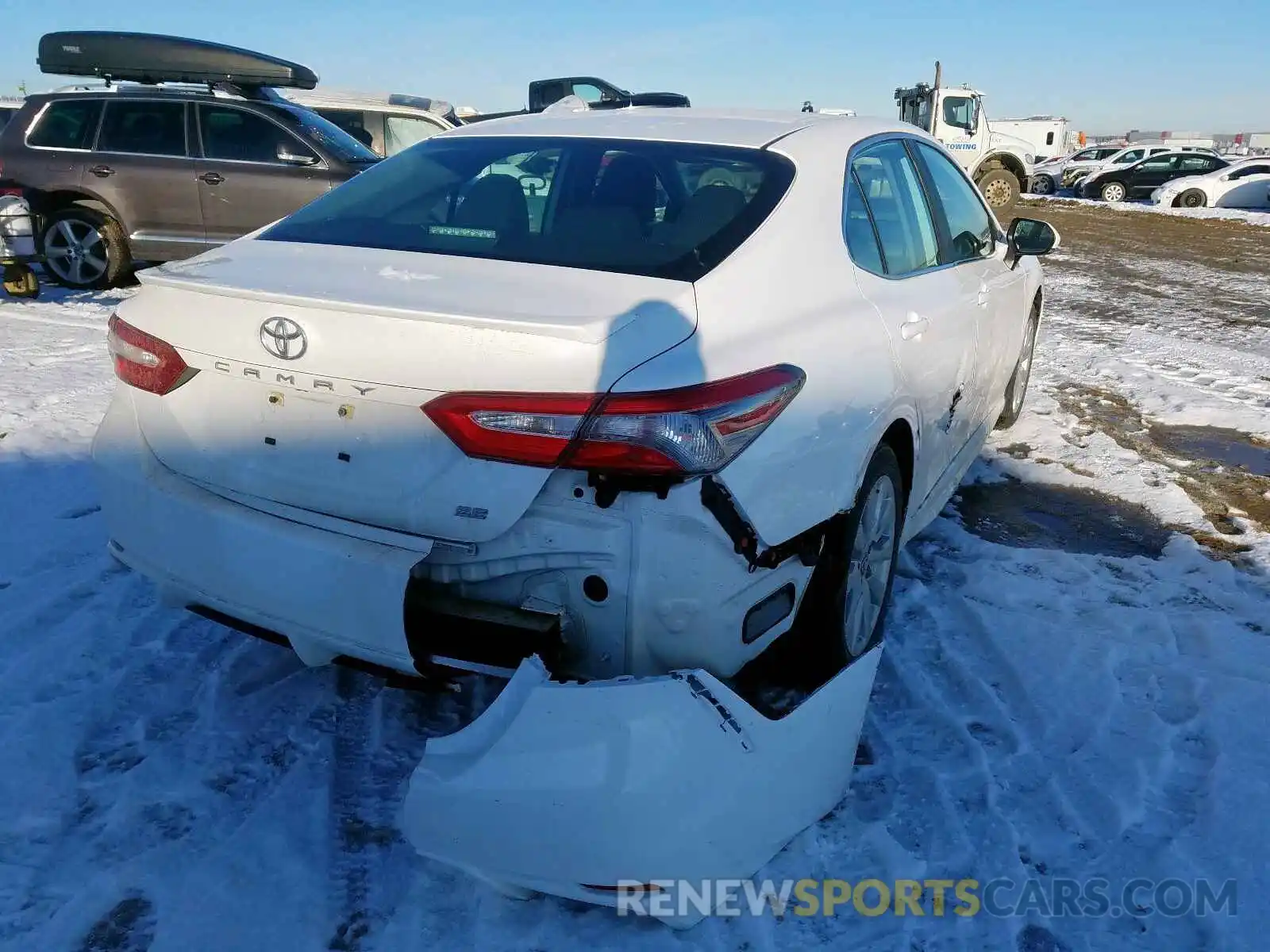 4 Photograph of a damaged car 4T1B11HK3KU270008 TOYOTA CAMRY 2019