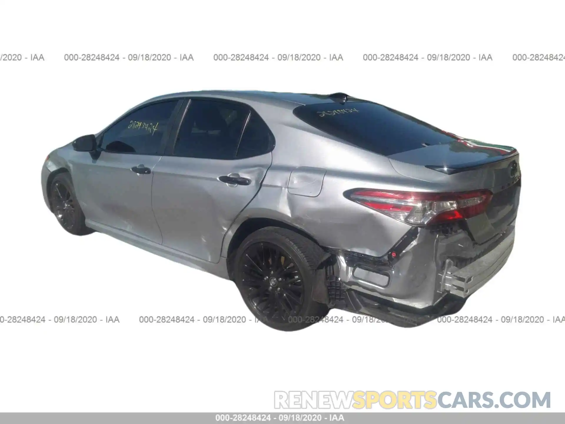 3 Фотография поврежденного автомобиля 4T1B11HK3KU270882 TOYOTA CAMRY 2019