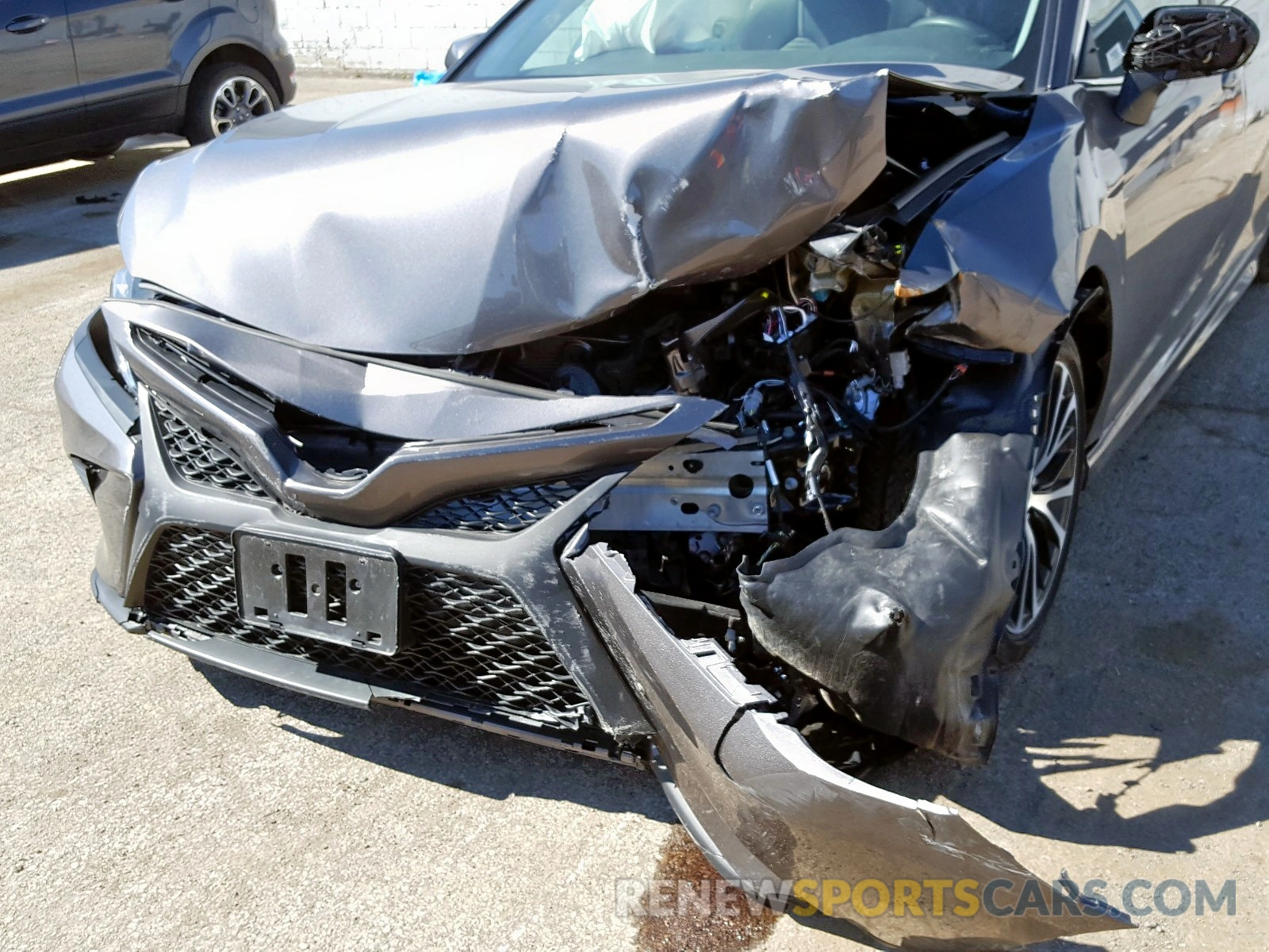 9 Photograph of a damaged car 4T1B11HK3KU273684 TOYOTA CAMRY 2019