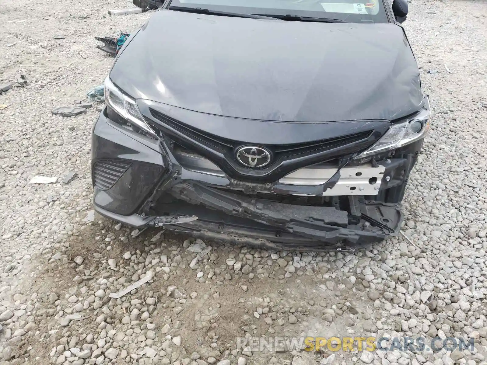 9 Photograph of a damaged car 4T1B11HK3KU274379 TOYOTA CAMRY 2019