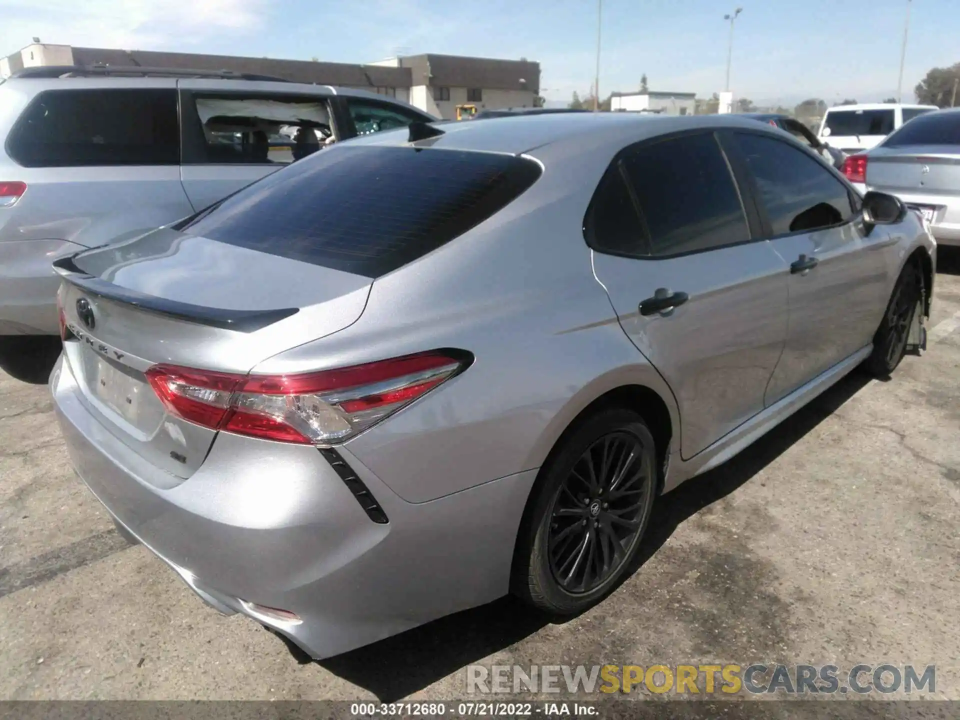 4 Фотография поврежденного автомобиля 4T1B11HK3KU275189 TOYOTA CAMRY 2019